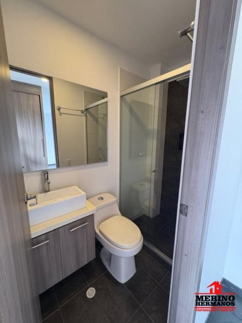 Apartamento en venta en Loma Del Chocho, Envigado · foto 12 de 24