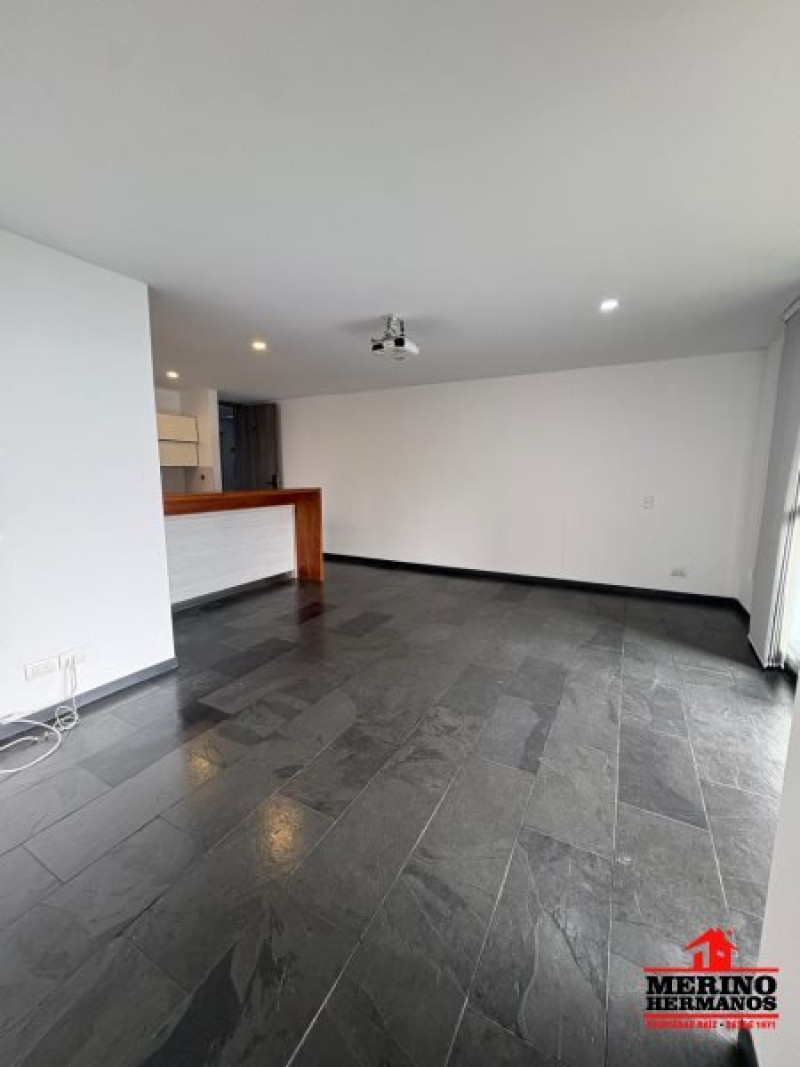 Apartamento en venta en Loma Del Chocho, Envigado · foto 20 de 24