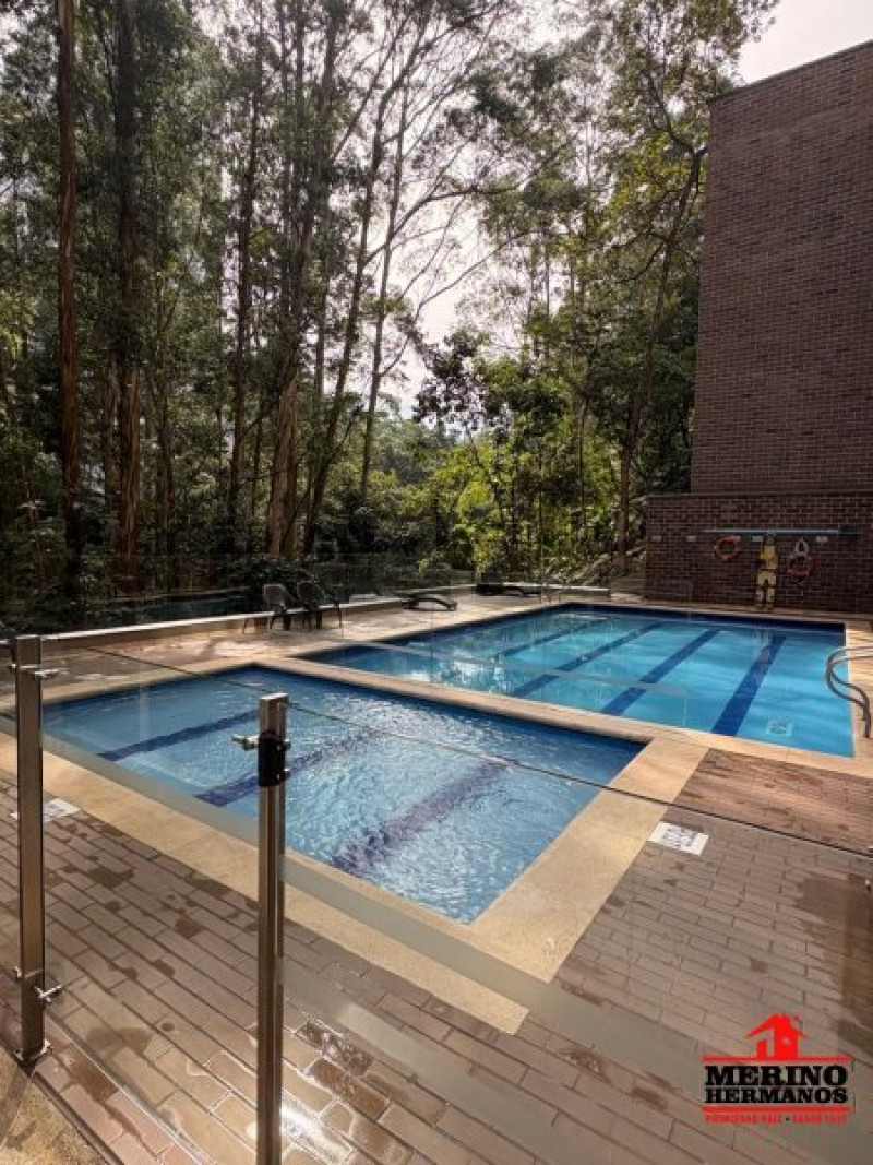 Apartamento en venta en Loma Del Chocho, Envigado · foto 23 de 24