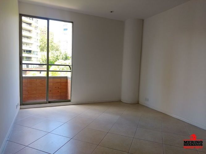 Apartamento de 3 alcobas en arriendo en El Diamante No. 2, Medellín, 175 m² · foto 13 de 24