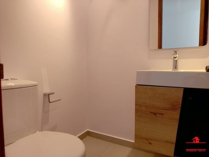Apartamento de 3 alcobas en arriendo en El Diamante No. 2, Medellín, 175 m² · foto 23 de 24