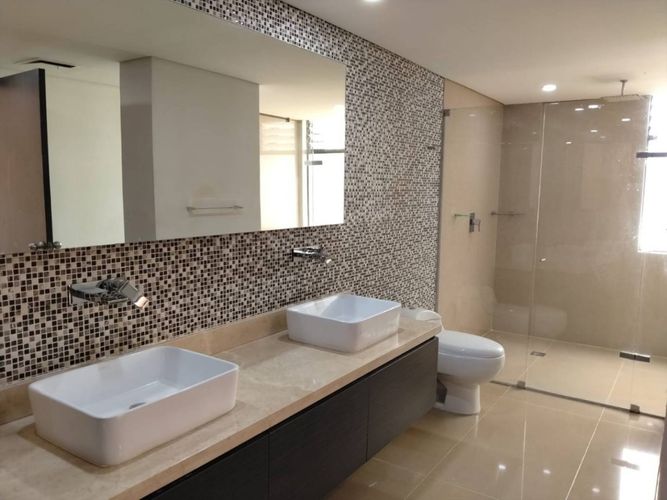 Apartamento de 4 alcobas en arriendo en Lalinde, Medellín, 295 m² · foto 24 de 24