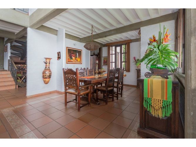 Casa de 8 alcobas en venta en Medio Dapa, Cali · foto 19 de 24