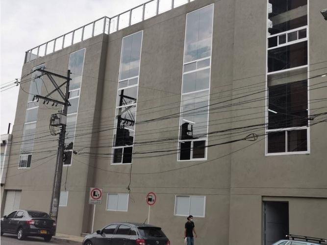 Bodega en venta en San Diego, Medellín, 2600 m² · foto 4 de 7