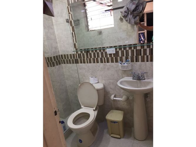 Apartamento de 3 alcobas en venta en Carlos E Restrepo, Medellín, 180 m² · foto 6 de 13