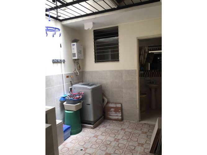 Apartamento de 3 alcobas en venta en Carlos E Restrepo, Medellín, 180 m² · foto 12 de 13