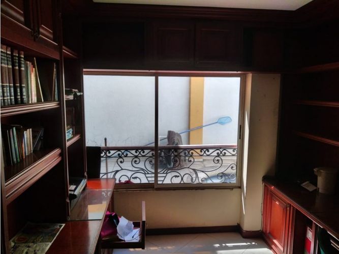 Casa de 10 alcobas en venta en La Flora, Cali, 924 m² · foto 6 de 24