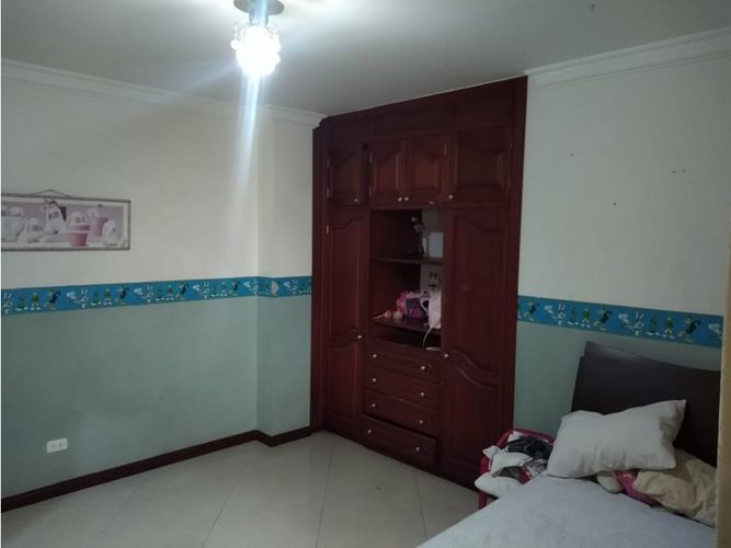 Casa de 10 alcobas en venta en La Flora, Cali, 924 m² · foto 19 de 24