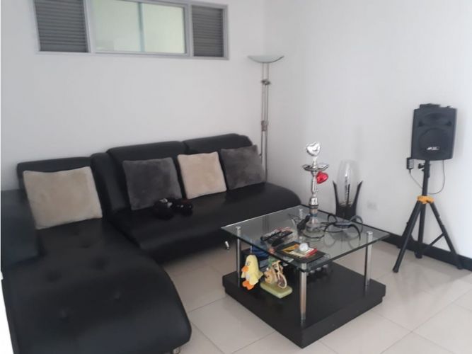 Apartamento de 3 alcobas en venta en Bellavista, Cali, 138 m² · foto 5 de 17