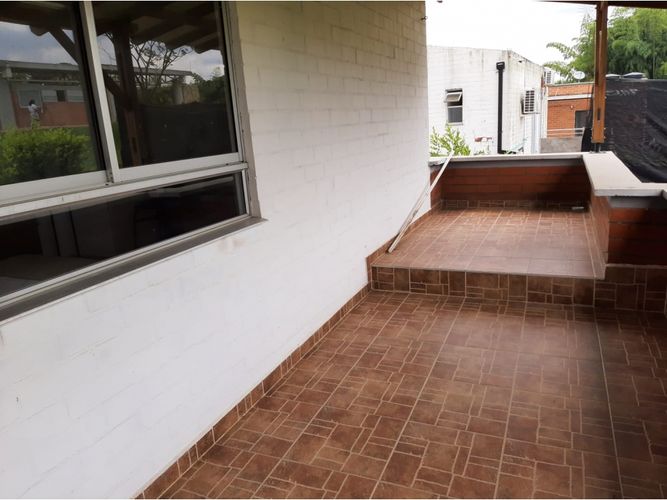 Casa de 3 alcobas en venta en Las Mercedes, Jamundí, 220 m² · foto 4 de 8