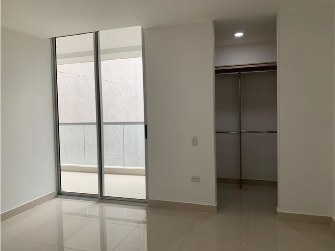 Apartamento de 3 alcobas en venta en Seminario, Cali, 82 m² · foto 23 de 24