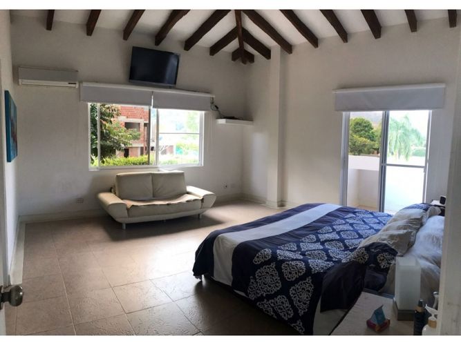 Casa de 4 alcobas en venta en Verde Horizonte, Jamundí, 468 m² · foto 8 de 8