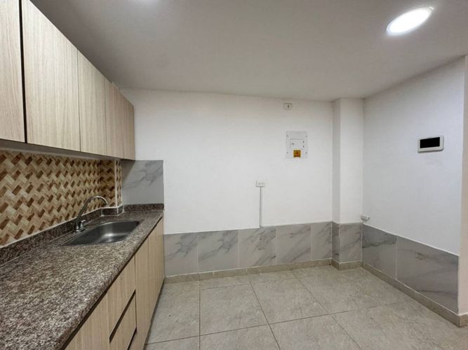 Casa de 3 alcobas en venta en Mirador De Cantabria, Ibagué, 87 m² · foto 8 de 24