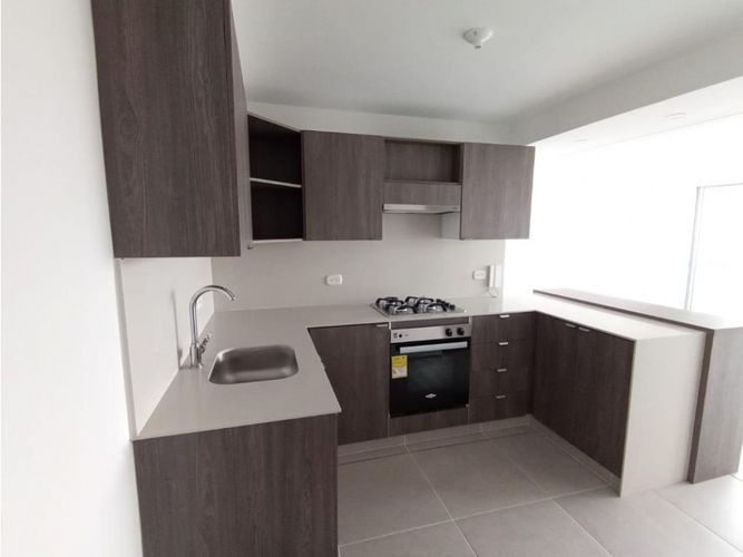 Apartamento de 3 alcobas en venta en Valle Del Lili, Cali, 98 m² · foto 4 de 22