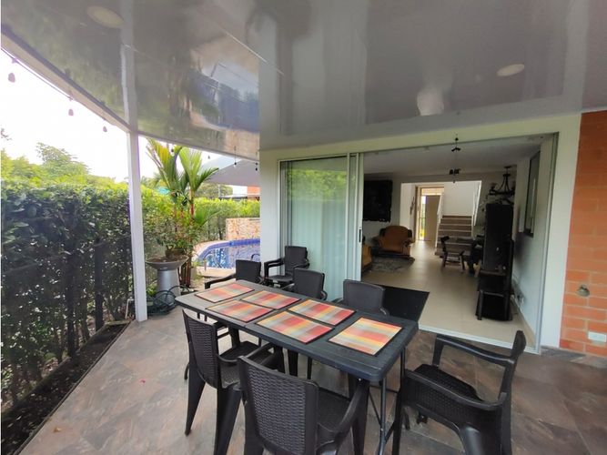 Casa de 5 alcobas en venta en Senderos De La Morada, Cali, 300 m² · foto 9 de 11