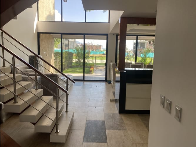 Casa de 5 alcobas en venta en Las Mercedes, Jamundí, 400 m² · foto 3 de 18