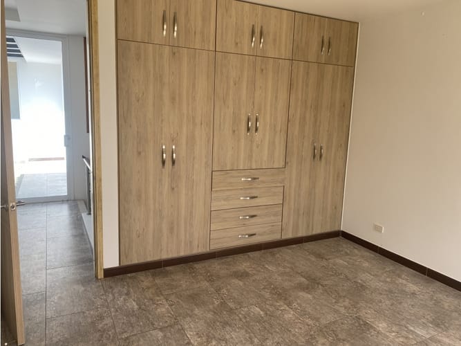Casa de 5 alcobas en venta en Las Mercedes, Jamundí, 400 m² · foto 7 de 18