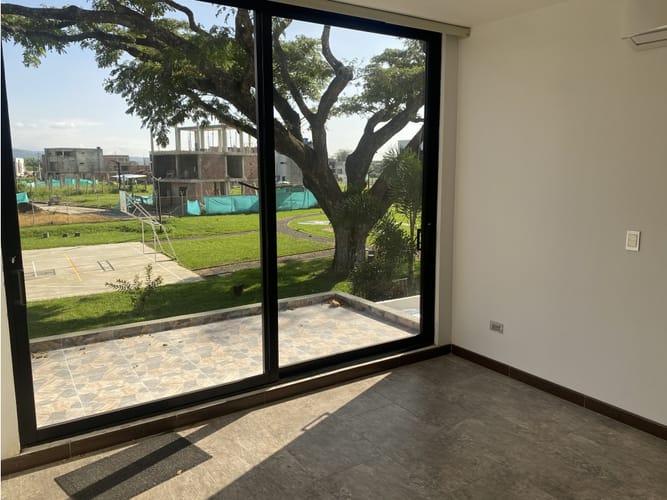 Casa de 5 alcobas en venta en Las Mercedes, Jamundí, 400 m² · foto 16 de 18