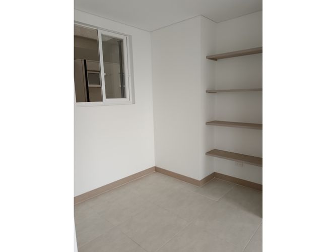Apartamento de 2 alcobas en venta en La Flora, Cali, 87 m² · foto 14 de 17