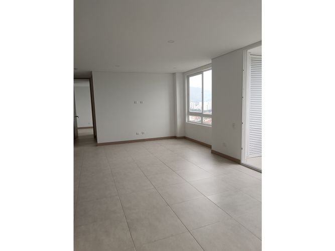 Apartamento de 2 alcobas en venta en La Flora, Cali, 87 m² · foto 15 de 17