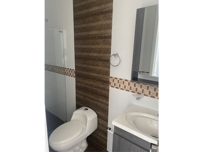 Casa de 4 alcobas en venta en Las Mercedes, Jamundí, 230 m² · foto 13 de 19