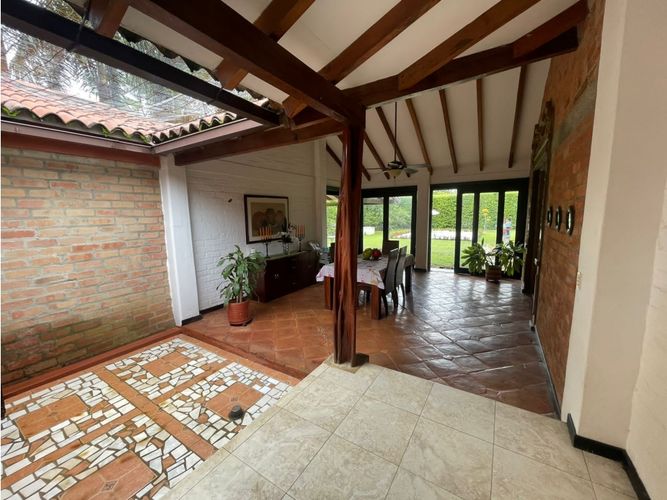 Casa de 4 alcobas en venta en La Morada, Jamundí, 400 m² · foto 9 de 24