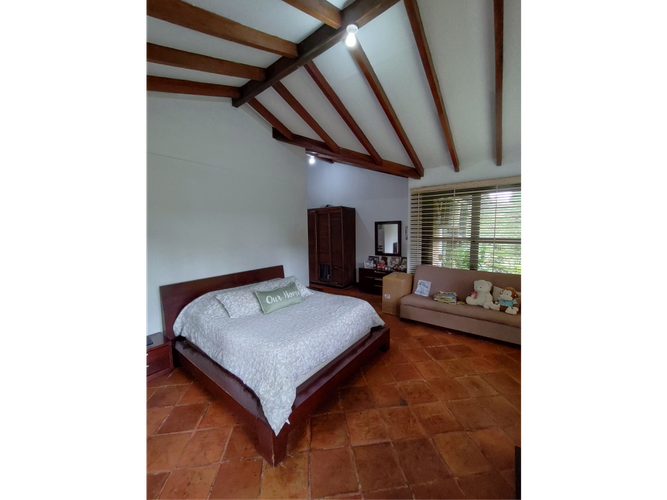 Casa de 4 alcobas en venta en La Morada, Jamundí, 400 m² · foto 11 de 24