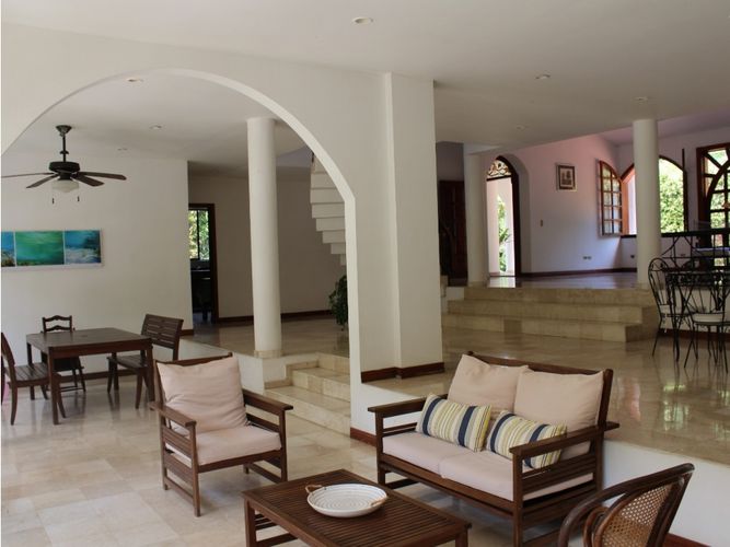 Casa de 5 alcobas en venta en Pance, Cali, 650 m² · foto 4 de 17