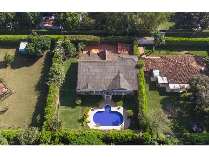Casa de 5 alcobas en venta en Pance, Cali, 650 m² · foto 10 de 17