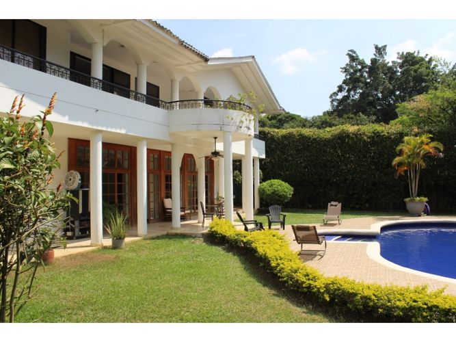 Casa de 5 alcobas en venta en Pance, Cali, 650 m² · foto 16 de 17