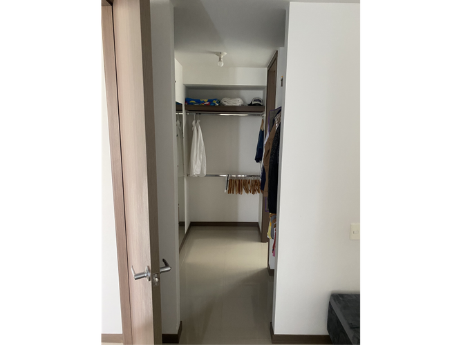 Apartamento de 3 alcobas en venta en Las Mercedes, Jamundí, 110 m² · foto 10 de 23