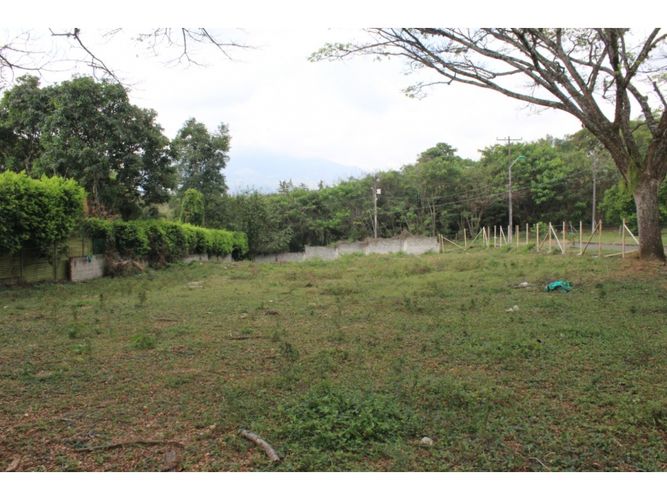 Lote en venta en Pance, Cali, 1652 m² · foto 3 de 6
