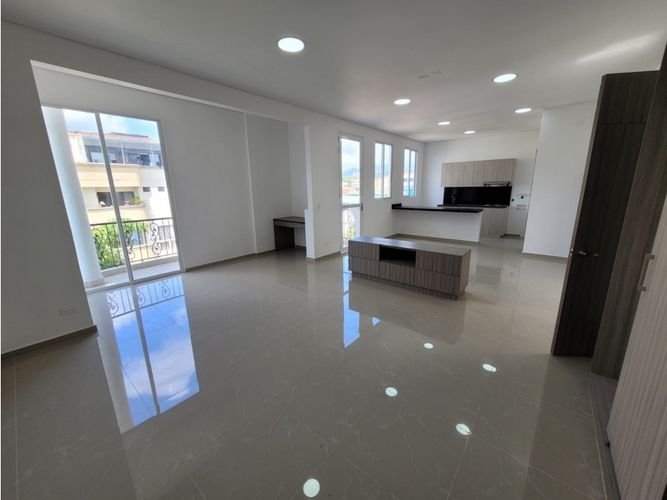 Edificio en venta en El Ingenio, Cali, 1000 m² · foto 5 de 10