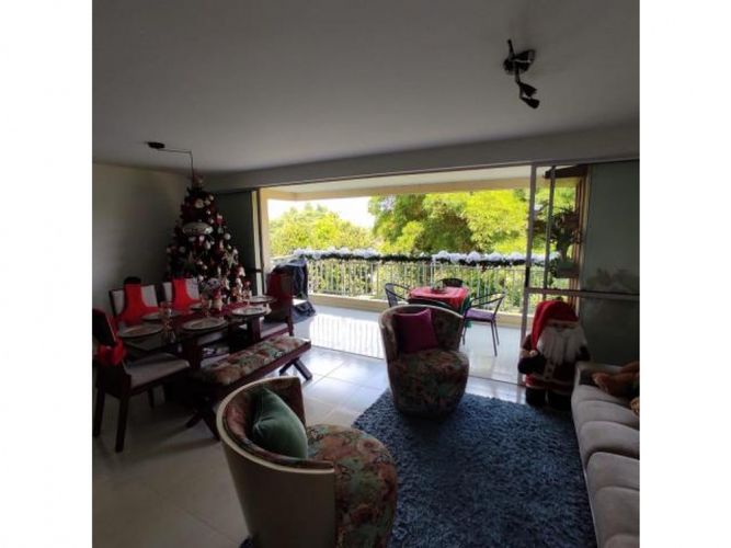 Apartamento de 3 alcobas en venta en Alfaguara, Jamundí, 114 m² · foto 2 de 10
