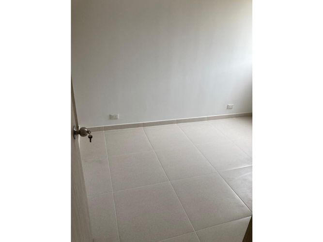 Apartamento de 2 alcobas en venta en Parque Natura, Jamundí, 44 m² · foto 3 de 10