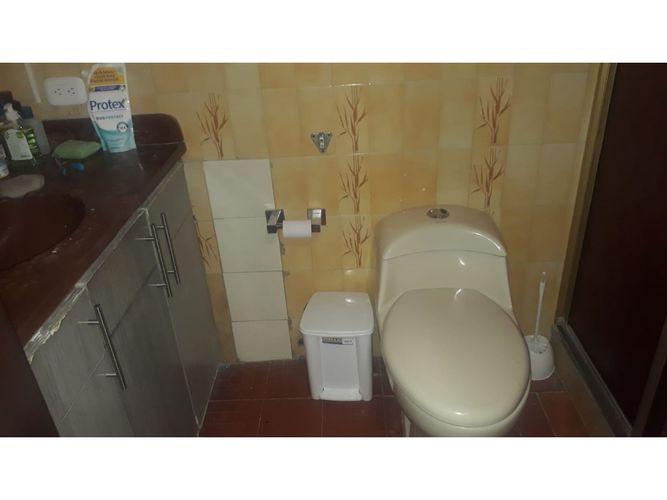 Casa de 4 alcobas en venta en La Flora, Cali, 370 m² · foto 13 de 14
