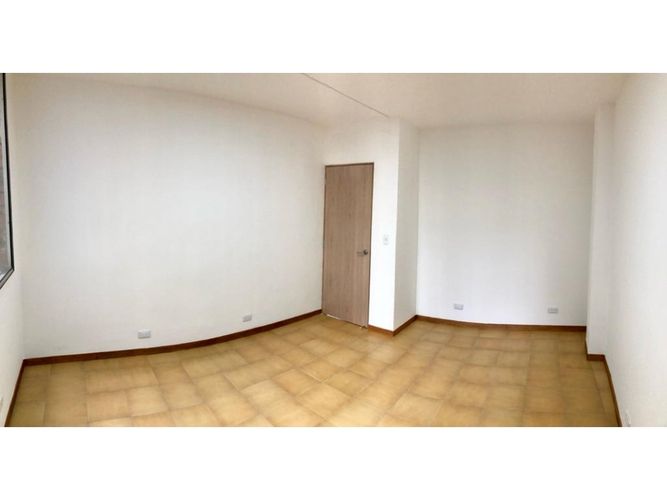 Oficina en venta en San Pedro, Cali, 100 m² · foto 6 de 16