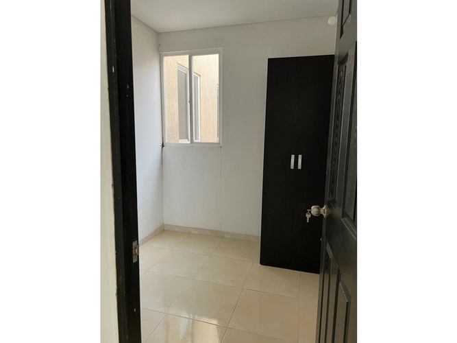 Apartamento de 3 alcobas en venta en Bochalema, Cali, 64 m² · foto 7 de 11