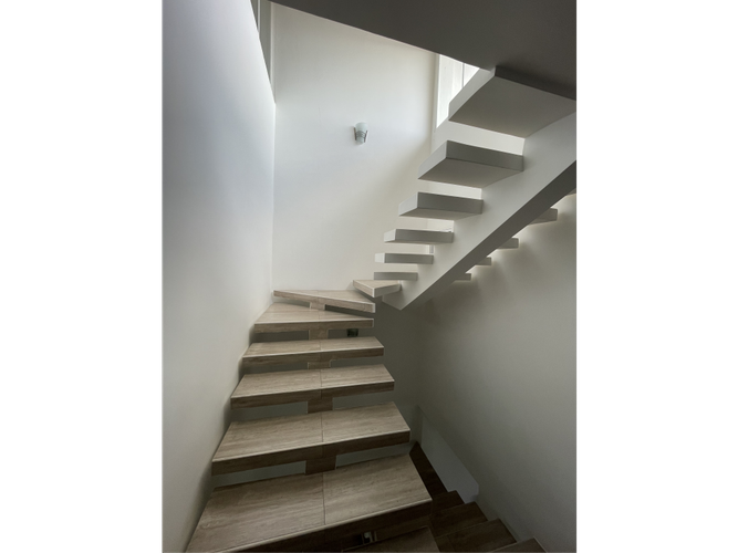 Casa de 4 alcobas en venta en Las Mercedes, Jamundí, 320 m² · foto 8 de 18
