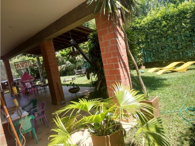 Casa de 4 alcobas en venta en Las Mercedes, Jamundí, 260 m² · foto 12 de 12