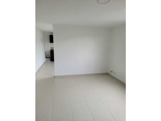 Edificio en venta en San Fernando Nuevo, Cali, 1480 m² · foto 7 de 20