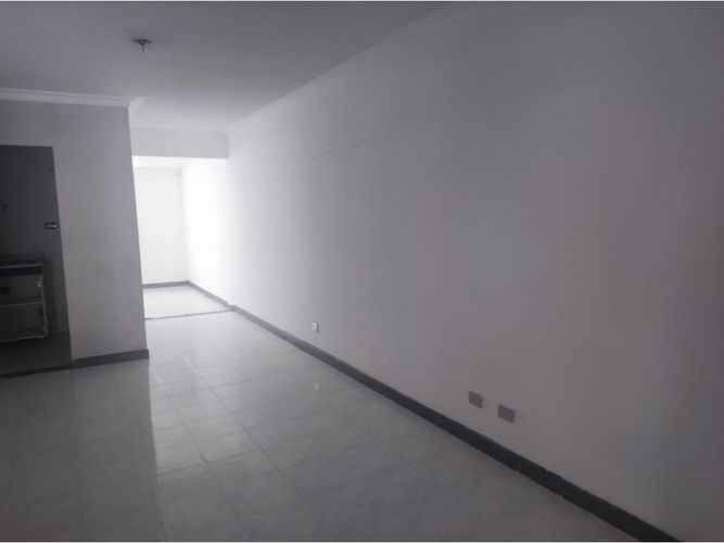 Casa de 3 alcobas en venta en La Flora, Cali, 250 m² · foto 4 de 14