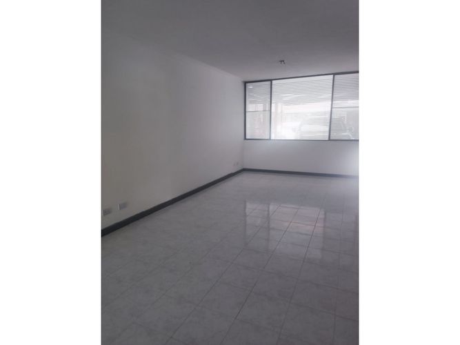 Casa de 3 alcobas en venta en La Flora, Cali, 250 m² · foto 6 de 14