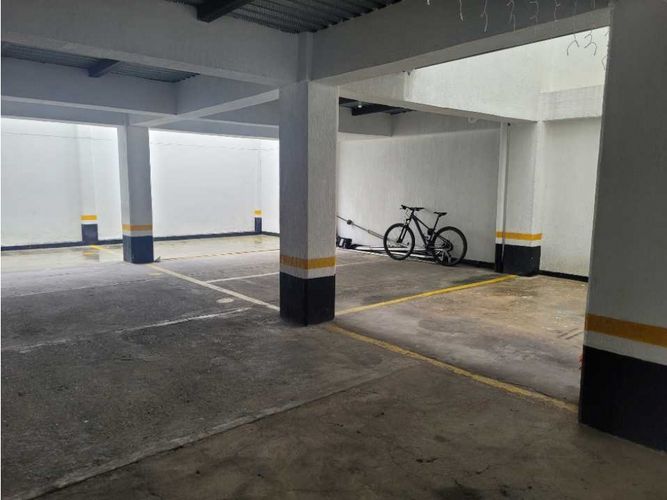 Edificio en venta en San Fernando Nuevo, Cali, 1480 m² · foto 17 de 20
