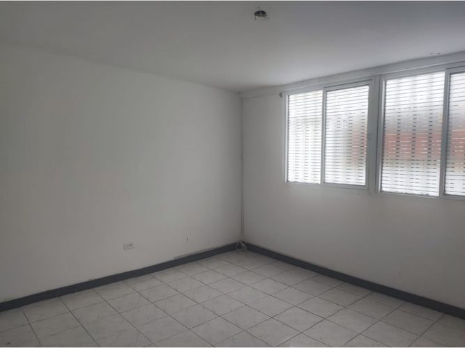 Casa de 3 alcobas en venta en La Flora, Cali, 250 m² · foto 14 de 14
