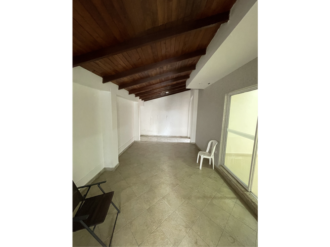 Casa de 5 alcobas en venta en Ciudad Jardin, Cali, 311 m² · foto 9 de 13