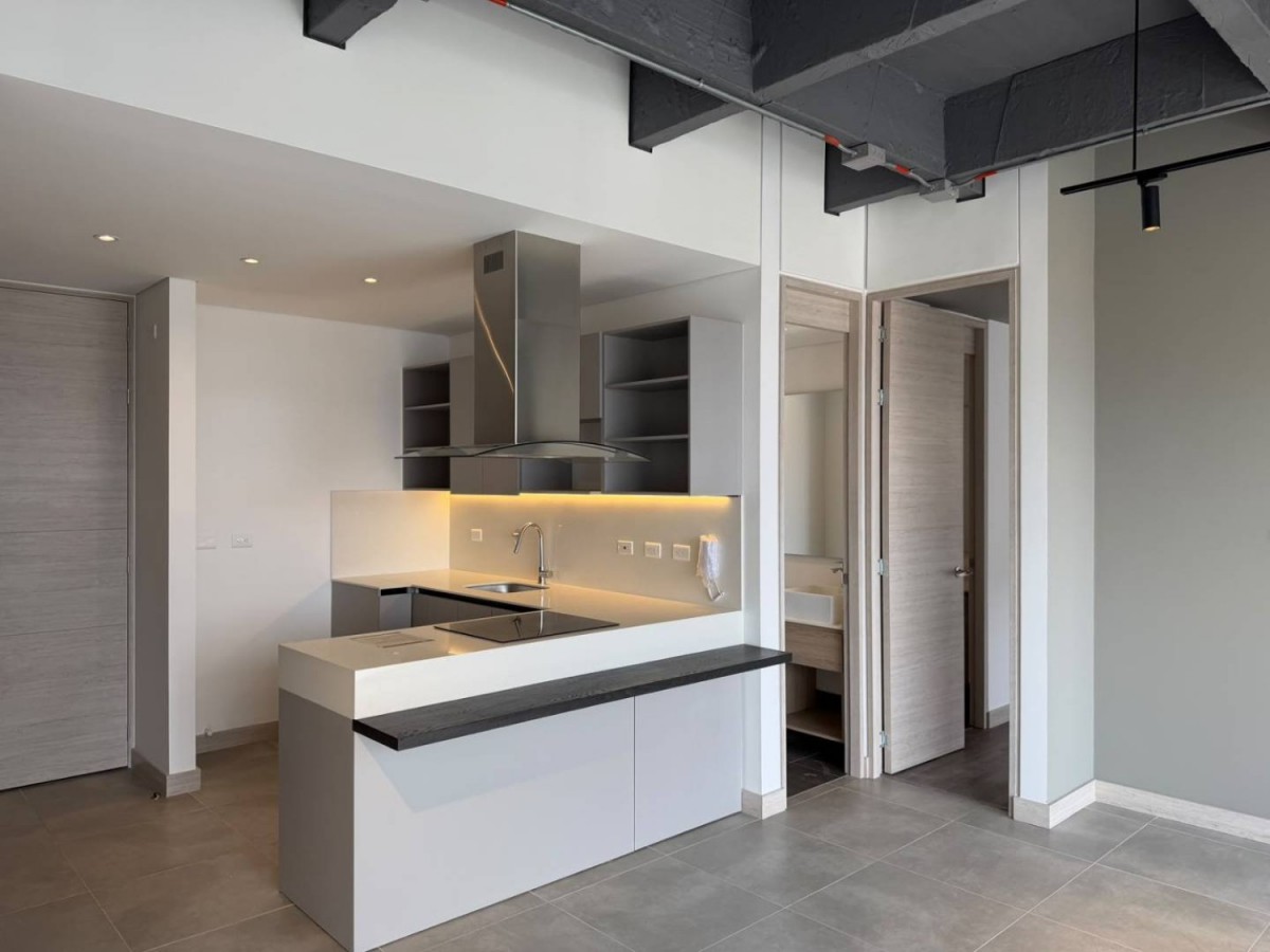 Apartaestudio en Arriendo en El Poblado, Medellín