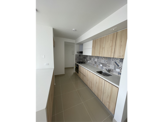 Apartamento de 3 alcobas en venta en Juan De Ampudia, Jamundí, 171 m² · foto 2 de 17