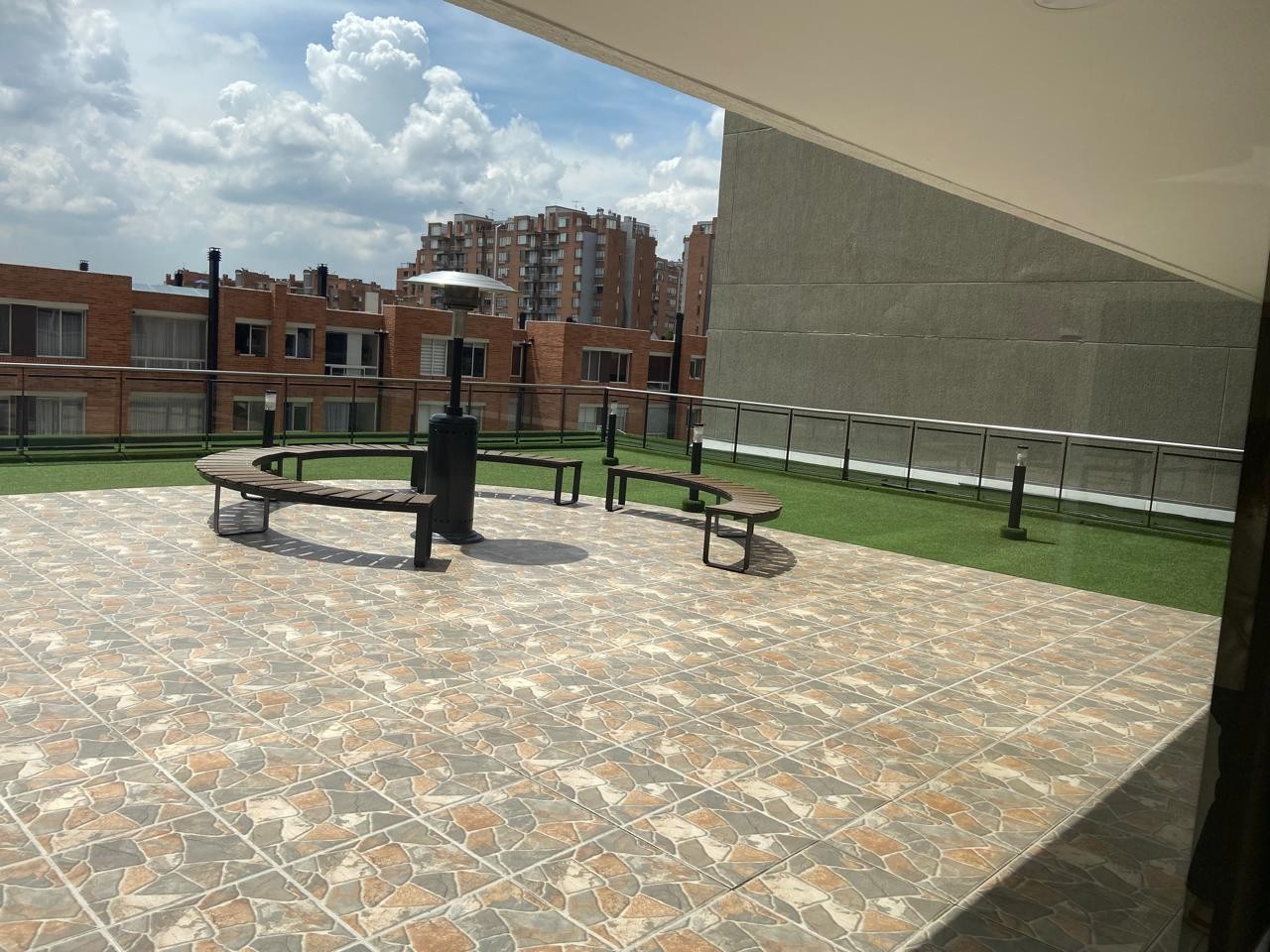 Apartamento en venta en Mazuren, Bogotá · foto 16 de 23