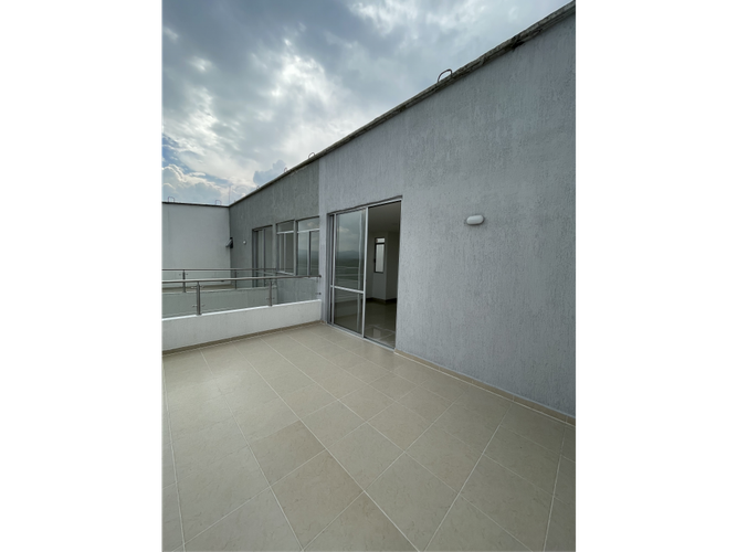Apartamento de 3 alcobas en venta en Juan De Ampudia, Jamundí, 171 m² · foto 8 de 17